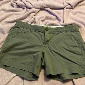 Old Navy Women’s Perfect 5” short